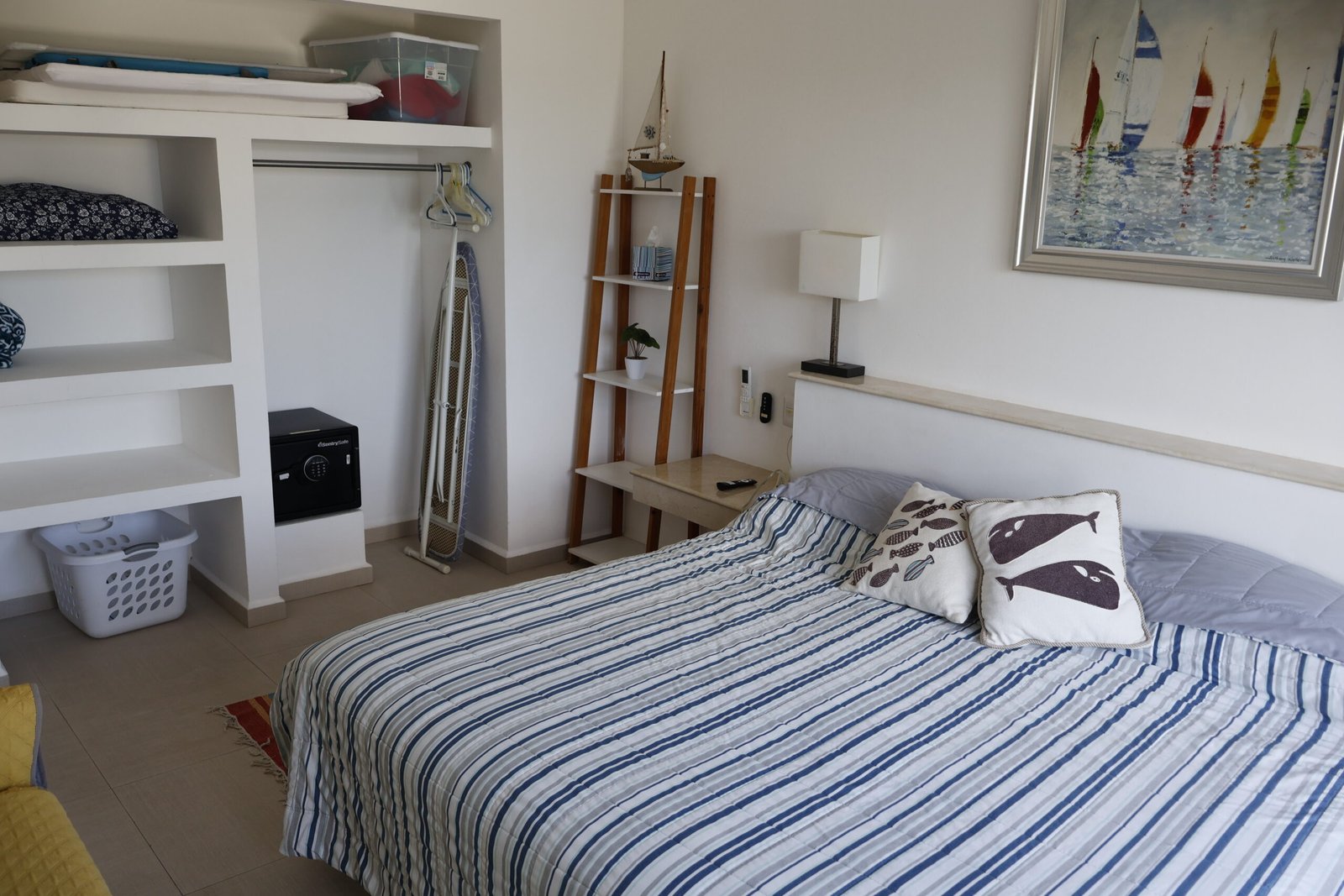 Balcony King Suite bed