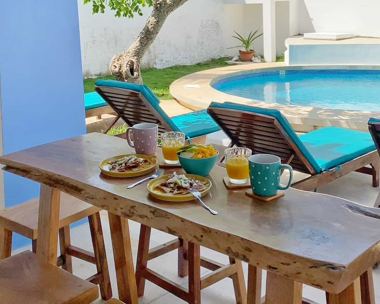 Poolside dining area