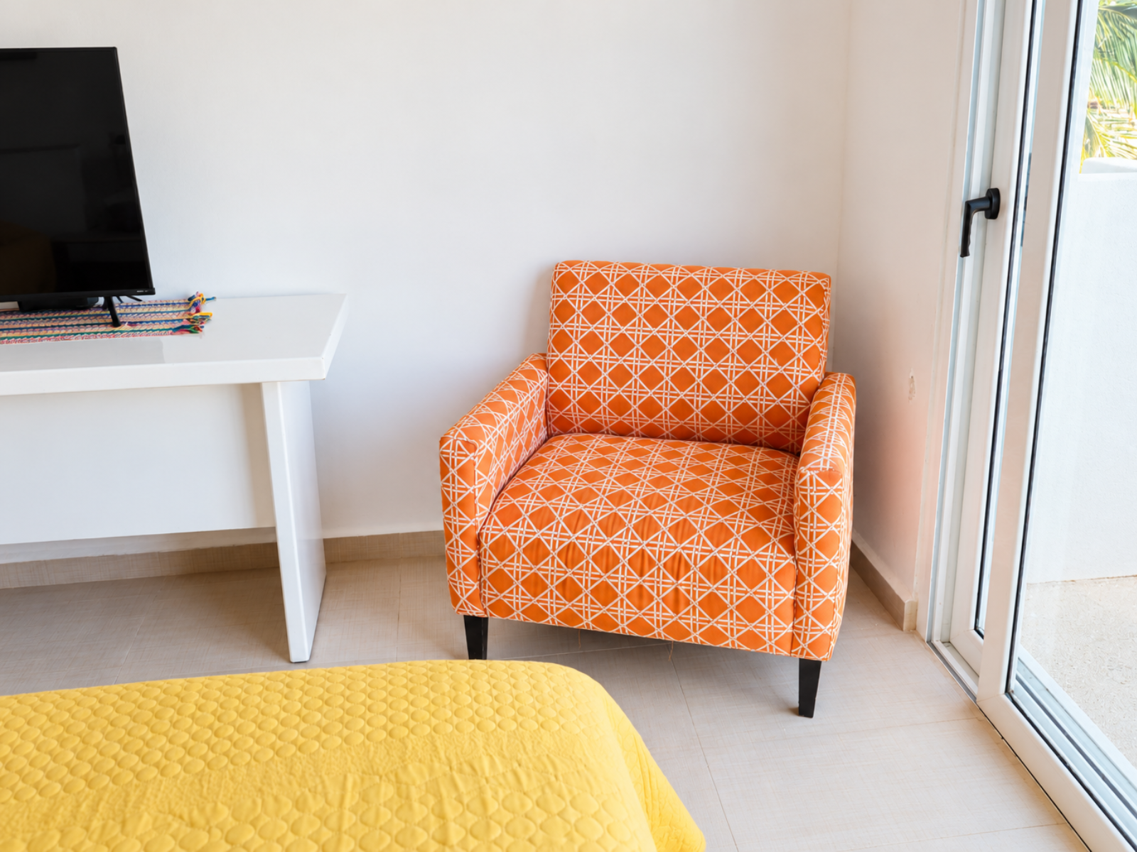 Desk and seating area in Bedroom 4 at Casa Sienna Lia